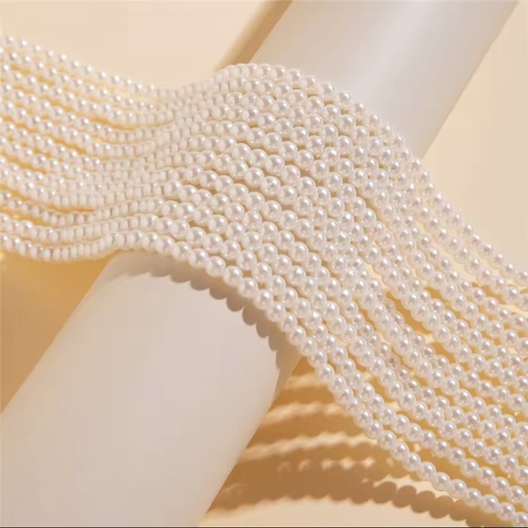 Vintage Multi-Strand White Pearl Choker Necklace - Picture 8 of 9